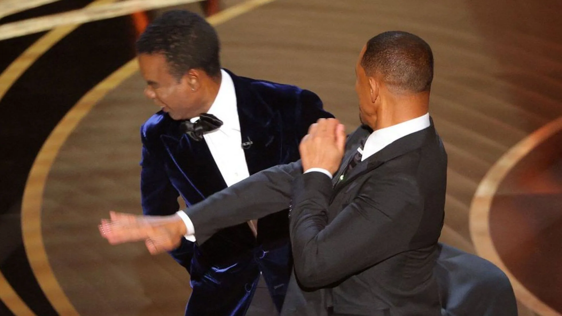 Plantilla de Will Smith cachetea a Chris Rock